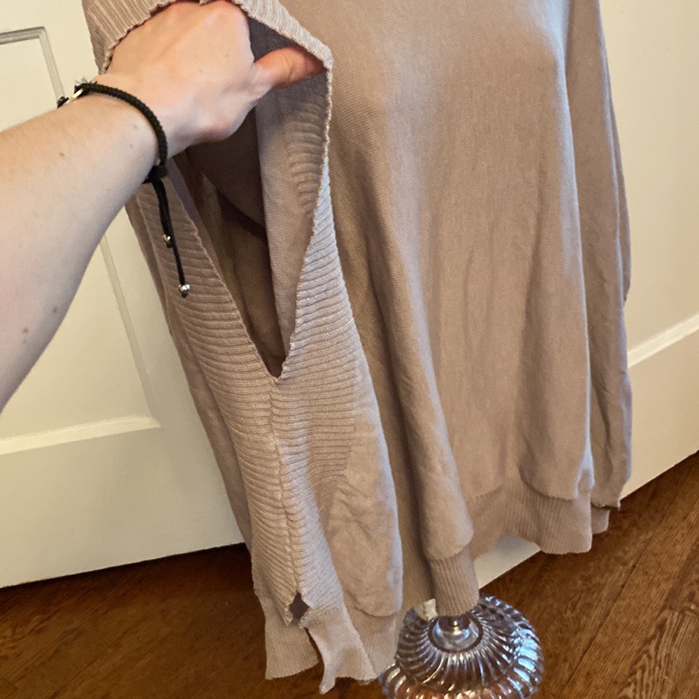 SAVVI C9 SM/MD Tan Turtle Neck Poncho Sweater - Picture 3 of 9